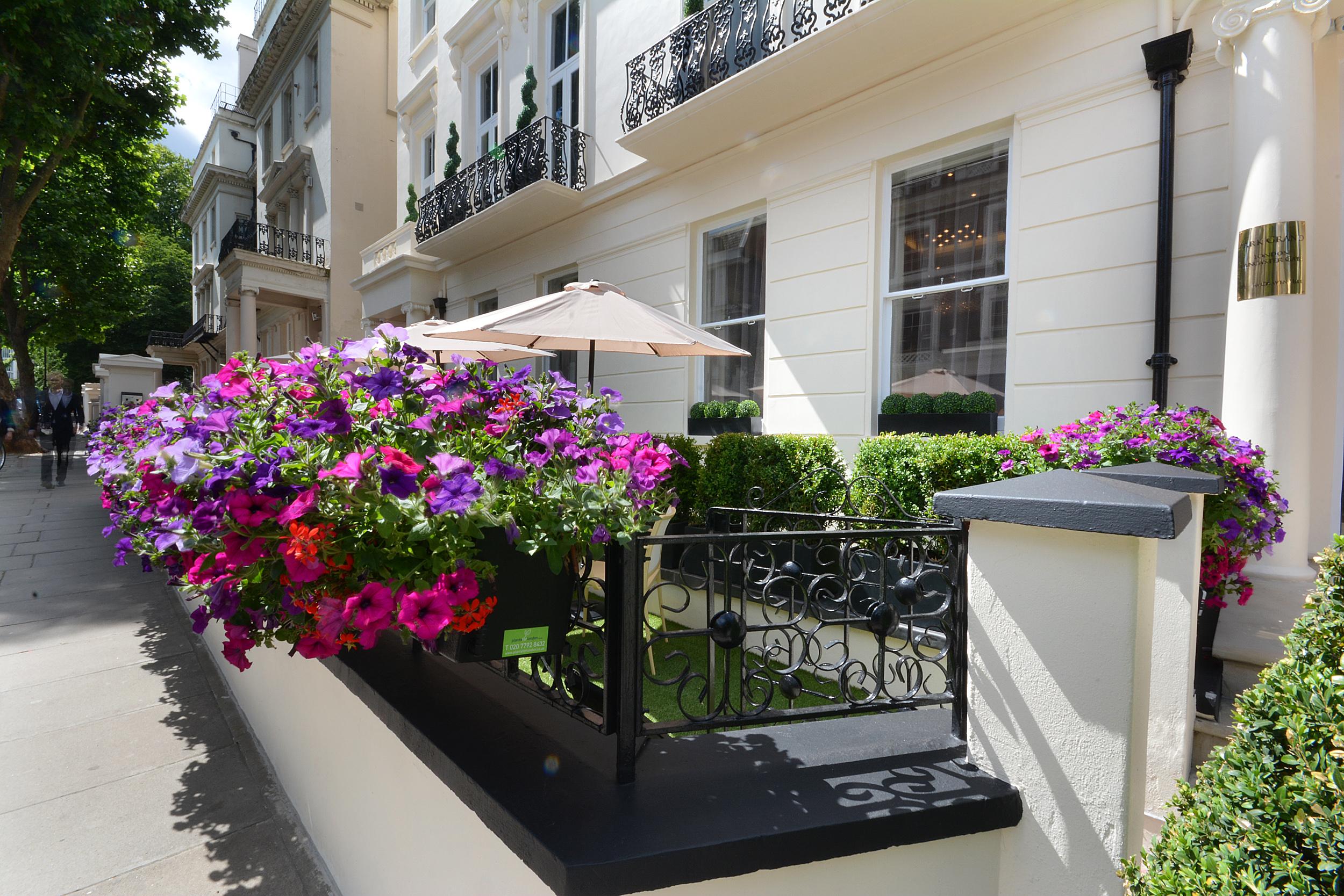 ホテル パーク グランド ロンドン ランカスター ゲート エクステリア 写真 The exterior of the hotel