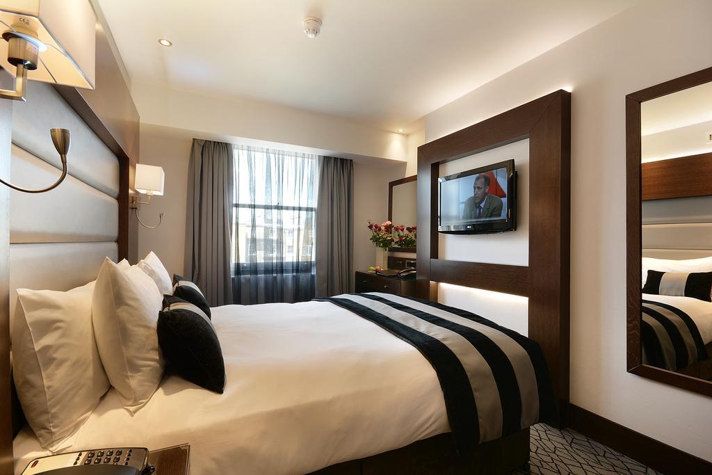 ホテル パーク グランド ロンドン ランカスター ゲート エクステリア 写真 A bedroom at the hotel