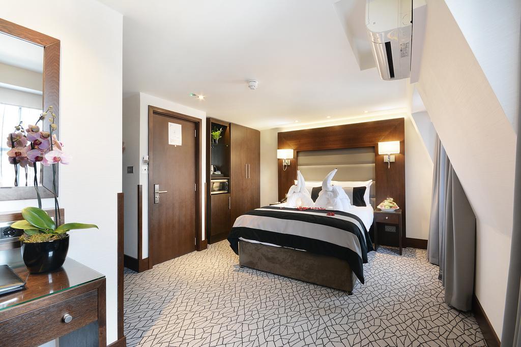 ホテル パーク グランド ロンドン ランカスター ゲート エクステリア 写真 A room at the hotel