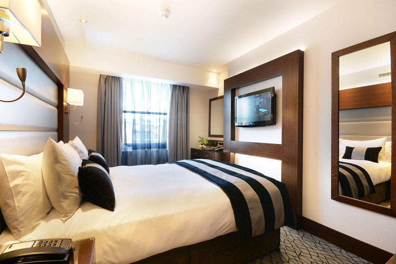 ホテル パーク グランド ロンドン ランカスター ゲート エクステリア 写真 A bedroom at the hotel